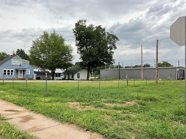 0000000 E E 4th Ave & Lowry St Avenue, Stillwater, OK 74074