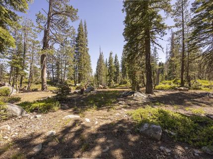 11415 Granite Court, Soda Springs, CA 95728 Photo