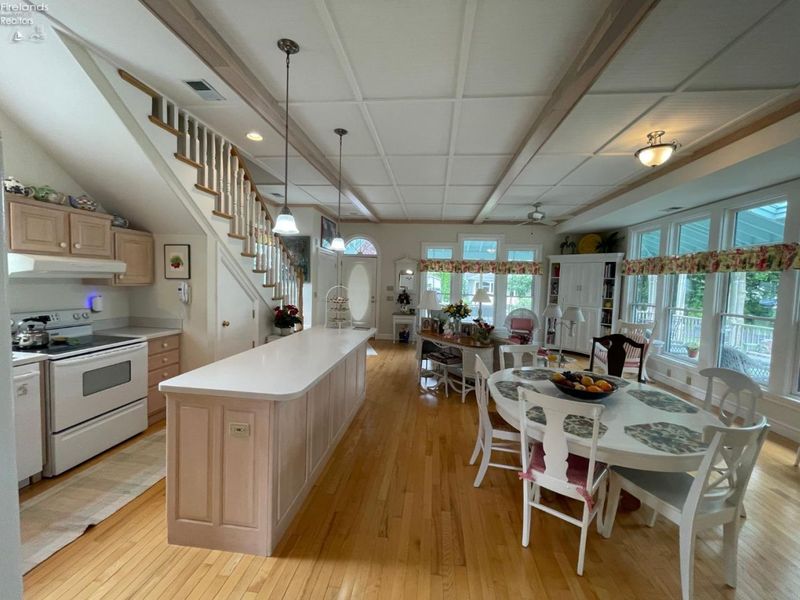 605 Elm Avenue, Lakeside, OH 43440 Photo 22