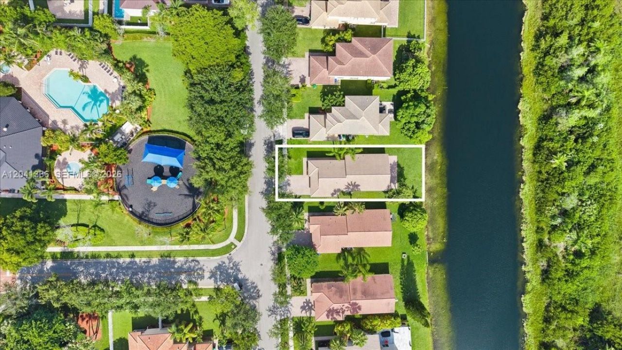 16309 SW 27th St , Miramar, FL 33027 Photo
