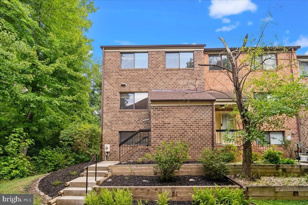 8946 SKYROCK COURT, COLUMBIA, MD 21046