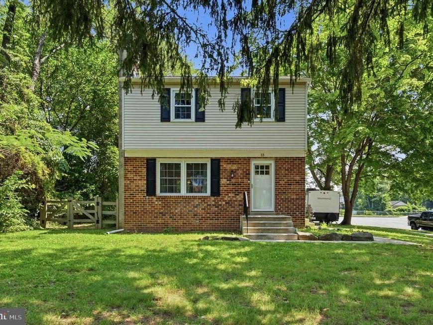 13 Kathleen Drive, Upper Chichester, PA 19014 Main Photo