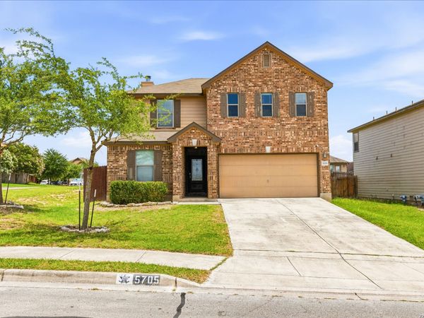 5705 Columbia, Cibolo, TX 78108