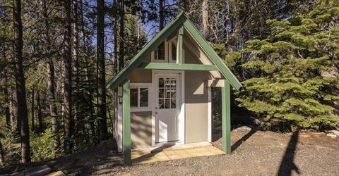 125 S Yuba Drive, Soda Springs, CA 95728 Photo