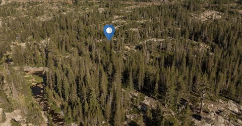 125 S Yuba Drive, Soda Springs, CA 95728 Photo