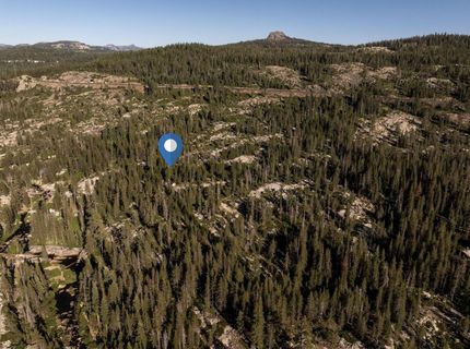 125 S Yuba Drive, Soda Springs, CA 95728 Photo