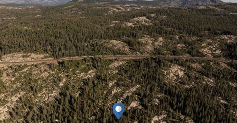 125 S Yuba Drive, Soda Springs, CA 95728 Photo