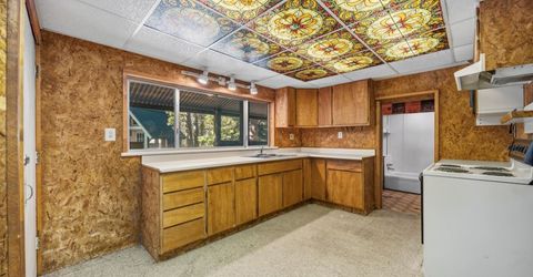 125 S Yuba Drive, Soda Springs, CA 95728 Photo