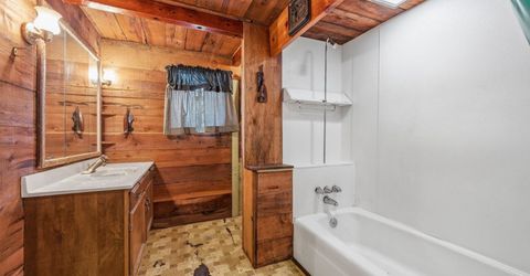 125 S Yuba Drive, Soda Springs, CA 95728 Photo