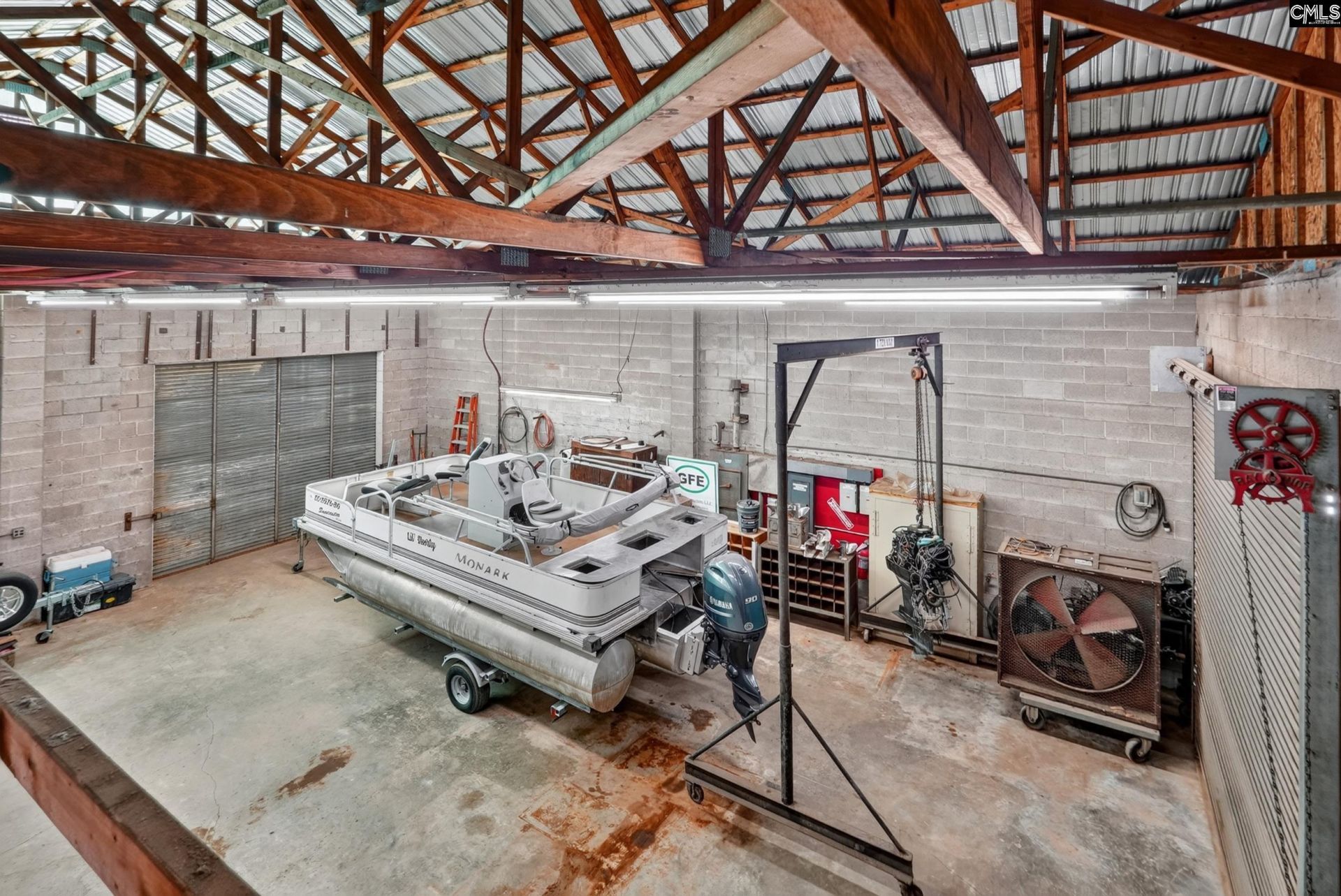 3930 Mccray's Mill Road  Photo 32