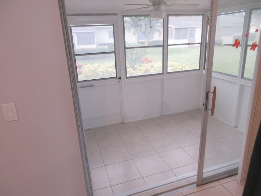 2572 Emory Drive E, Unit J, West Palm Beach, FL 33415 Photo