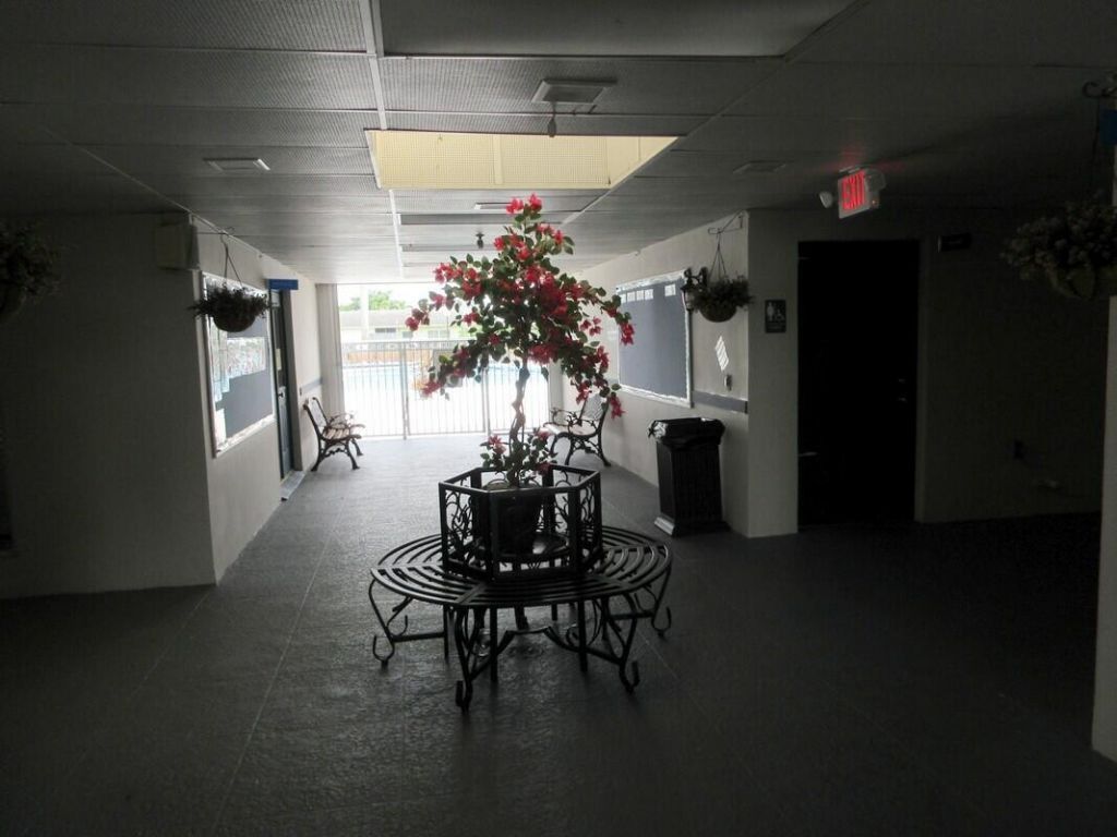 2572 Emory Drive E, Unit J, West Palm Beach, FL 33415 Photo