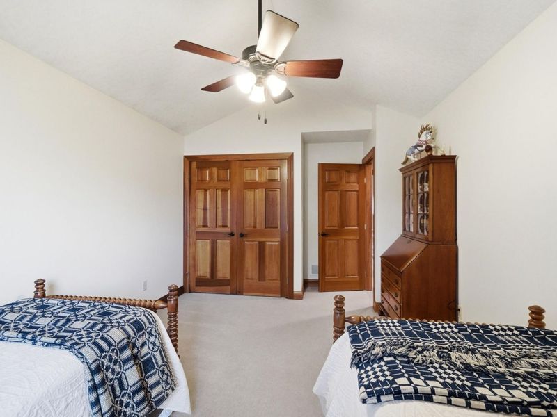 656 Gardenview Circle, Lima, OH 45801 Photo 24