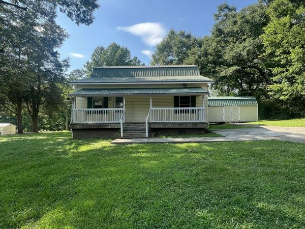 294 Ridge Street, Trion, GA 30753