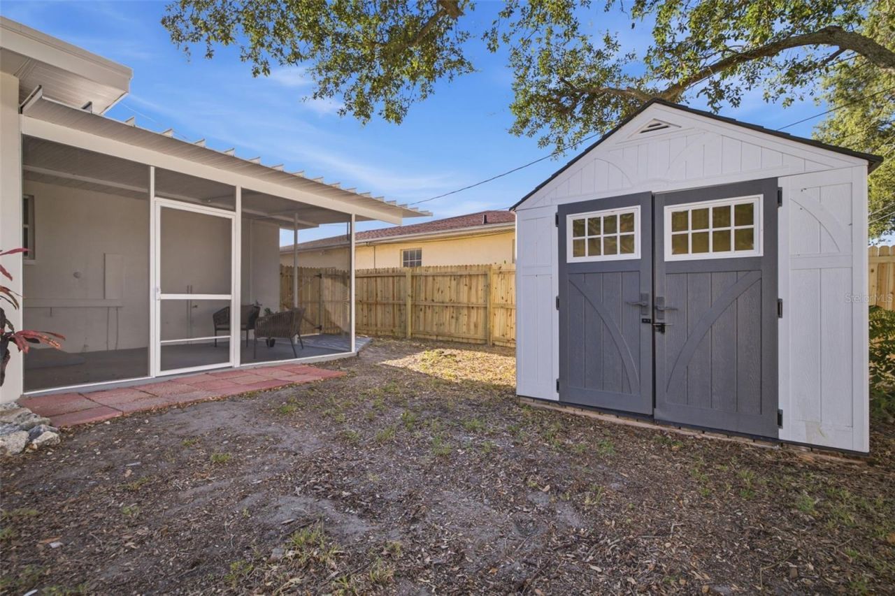 165 Pinewood Avenue, Clearwater, FL 33765 Photo