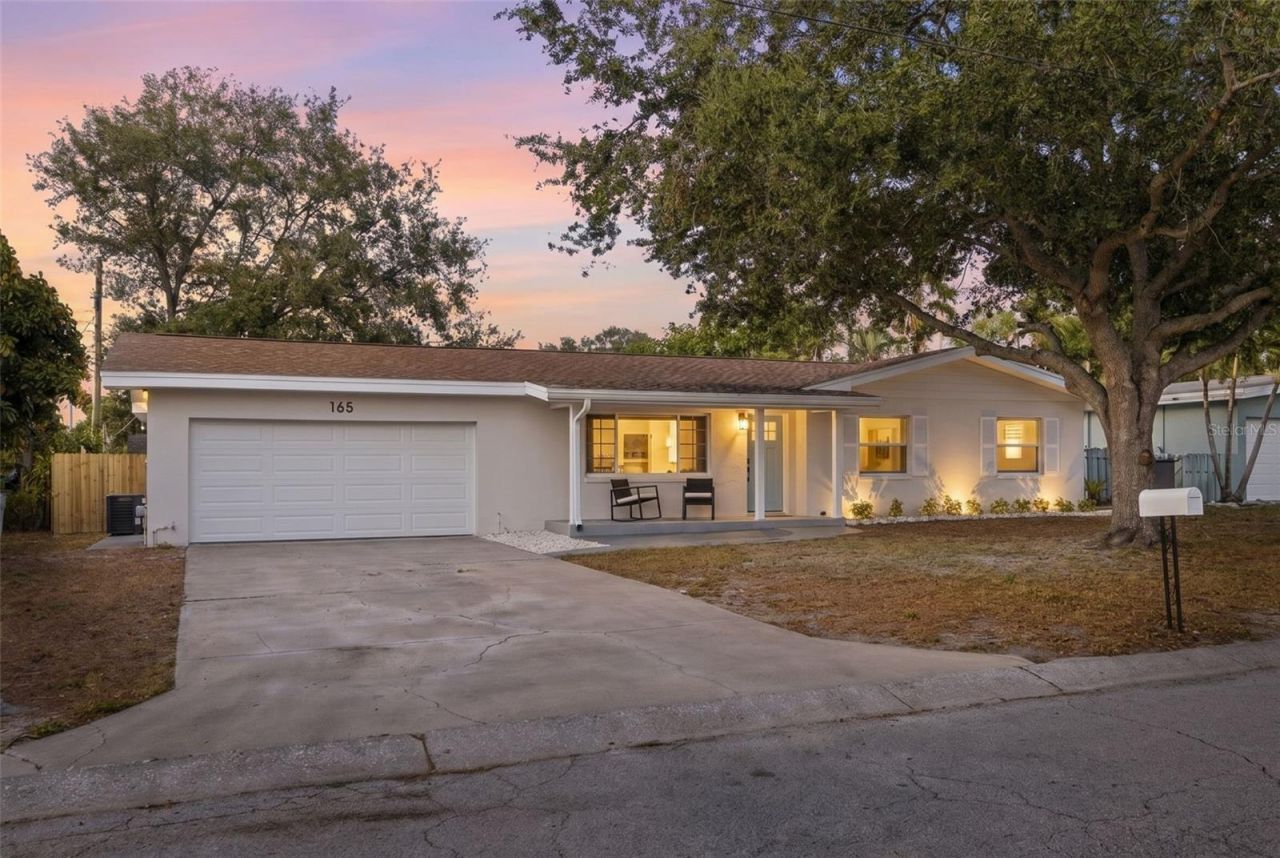 165 Pinewood Avenue, Clearwater, FL 33765 Photo