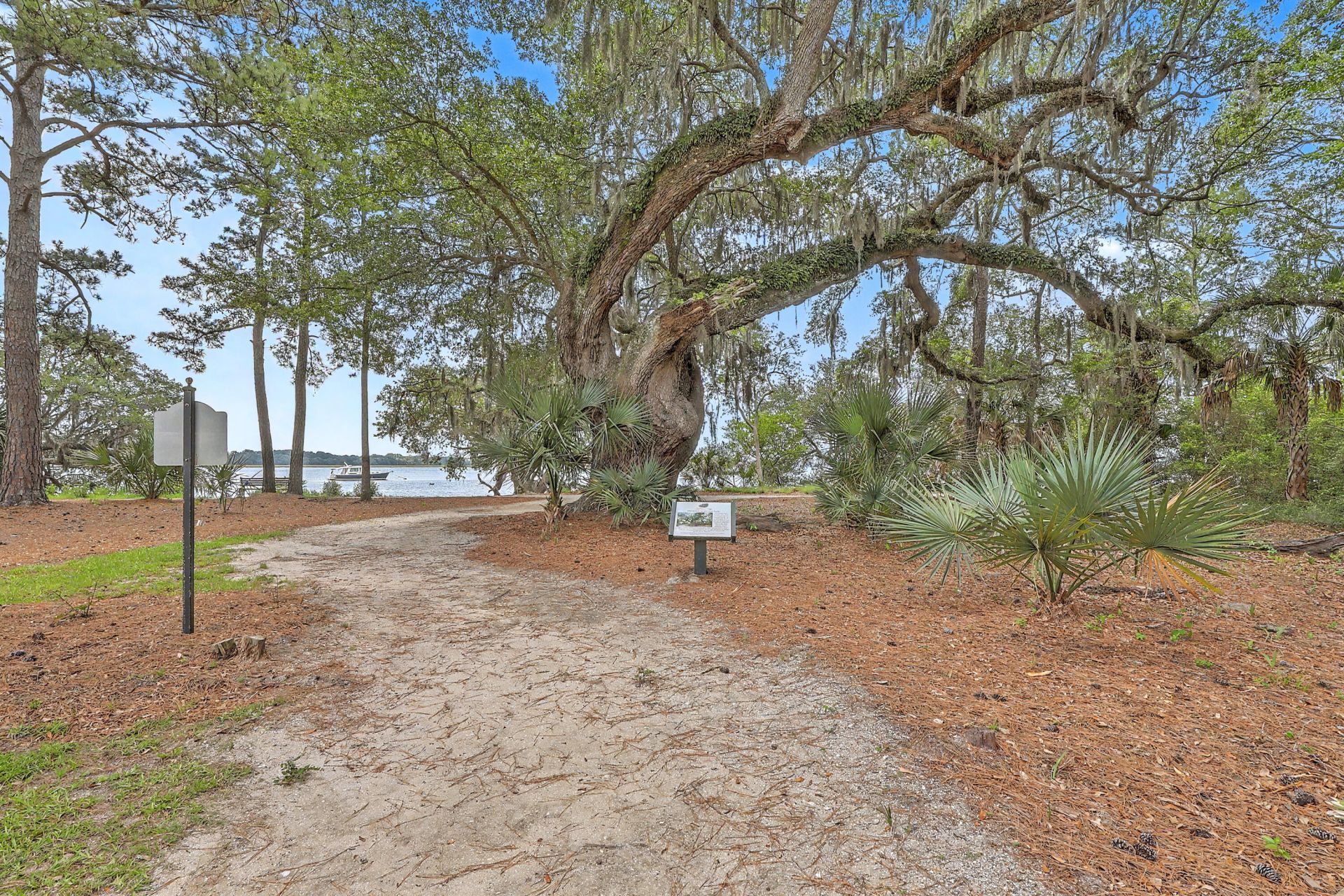 130 River Landing Drive Photo 46