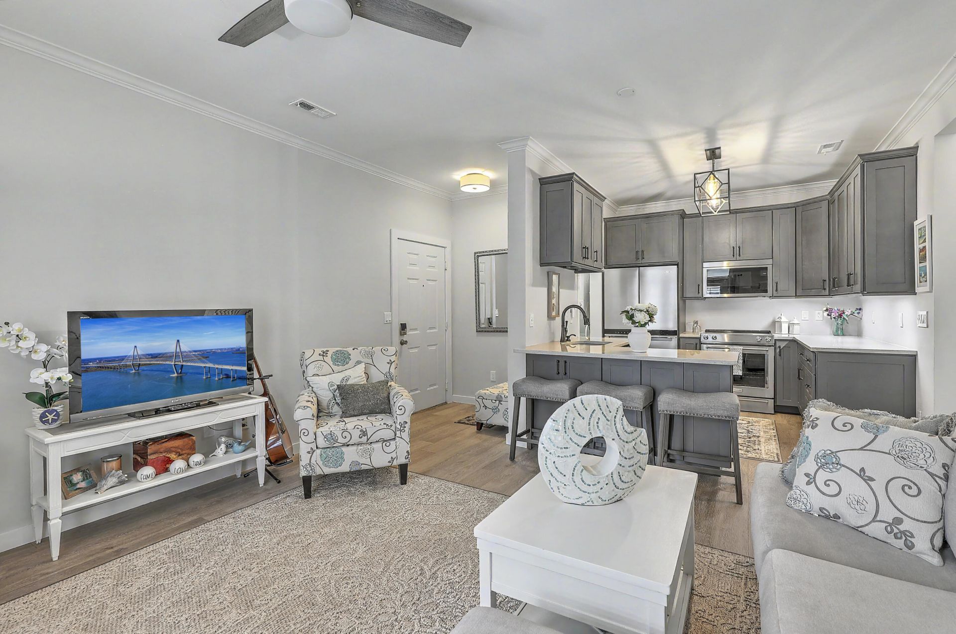 130 River Landing Drive Photo 6