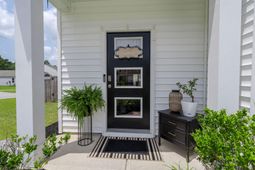 401 Eastern Pine Drive photo 4