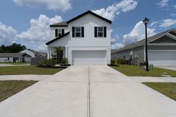 401 Eastern Pine Drive photo 4