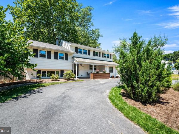 2120 SHIPLEY ROAD, WILMINGTON, DE 19803