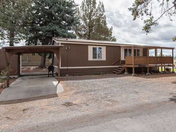 5063 S Highway 97, UNIT 1, Redmond, OR 97756