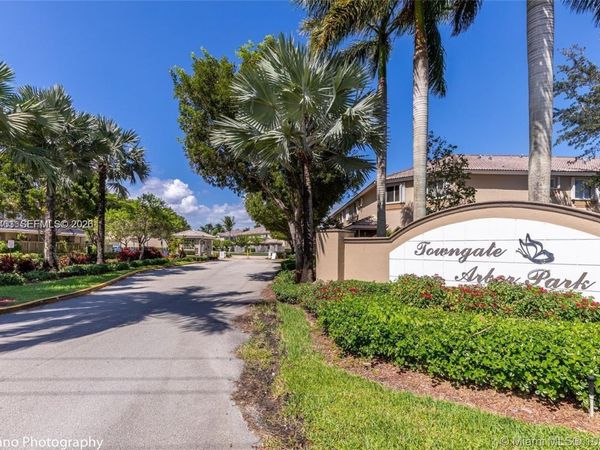 2316 SE 23rd Ter , Unit 2316, Homestead, FL 33035