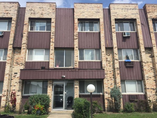 8667 1/2 W FOSTER Avenue , Unit 1C, Chicago, IL 60656