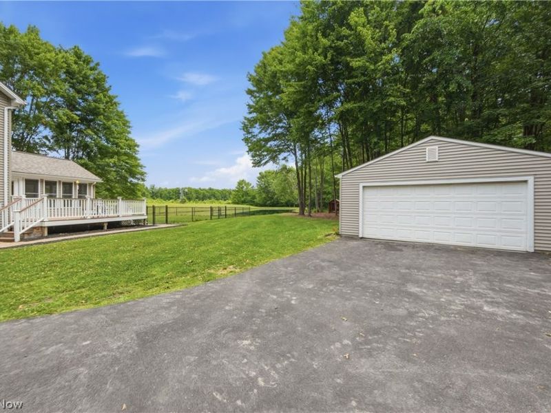 1745 N Duck Creek Road, North Jackson, OH 44451 Photo 2