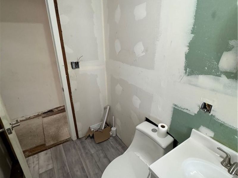 19907 Ridgewood Avenue, Warrensville Heights, OH 44122 Photo 9