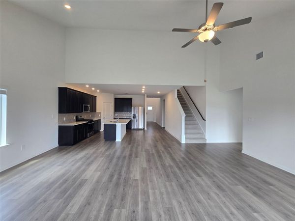 715 Universal DR, Hutto, TX 78634