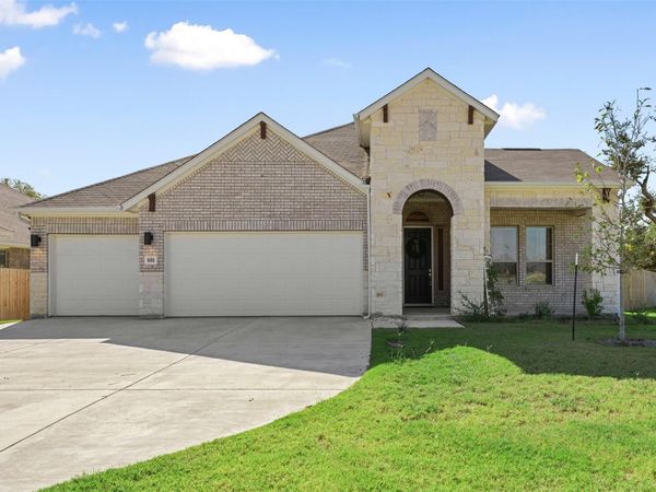 686 Treadwell LN, Kyle, TX 78640