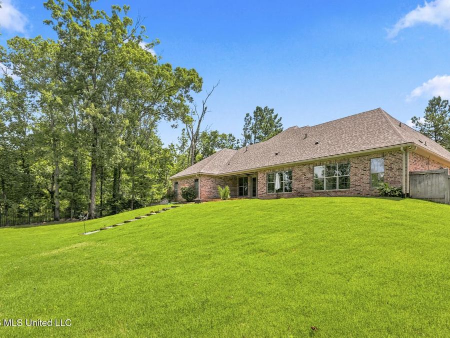 Property Image 46