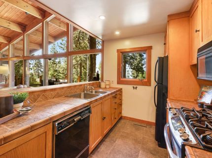 39 Observation Drive, Tahoe City, CA 96145 Photo
