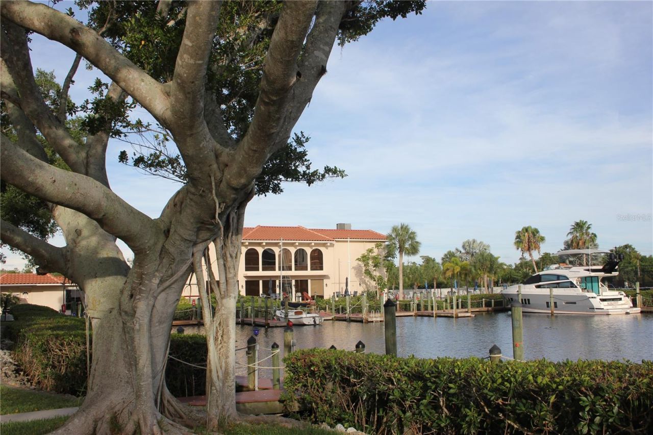 25188 Marion Avenue, Unit 1027, Punta Gorda, FL 33950 Photo