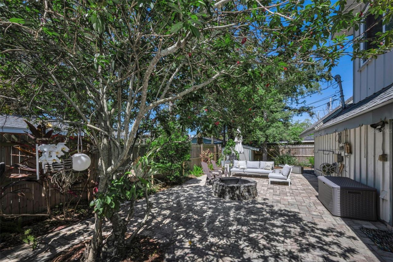 380 Colonial Court , Dunedin, FL 34698 Photo