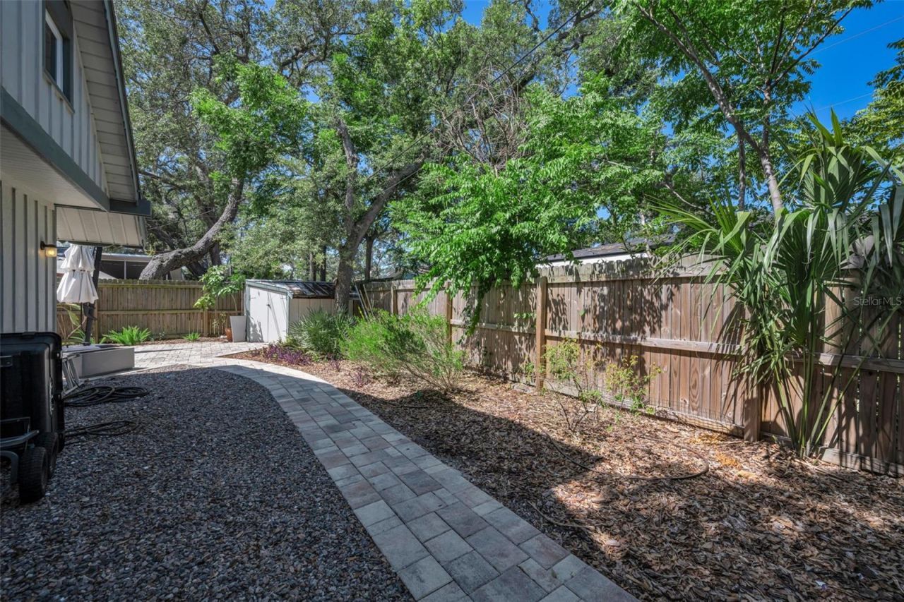 380 Colonial Court , Dunedin, FL 34698 Photo