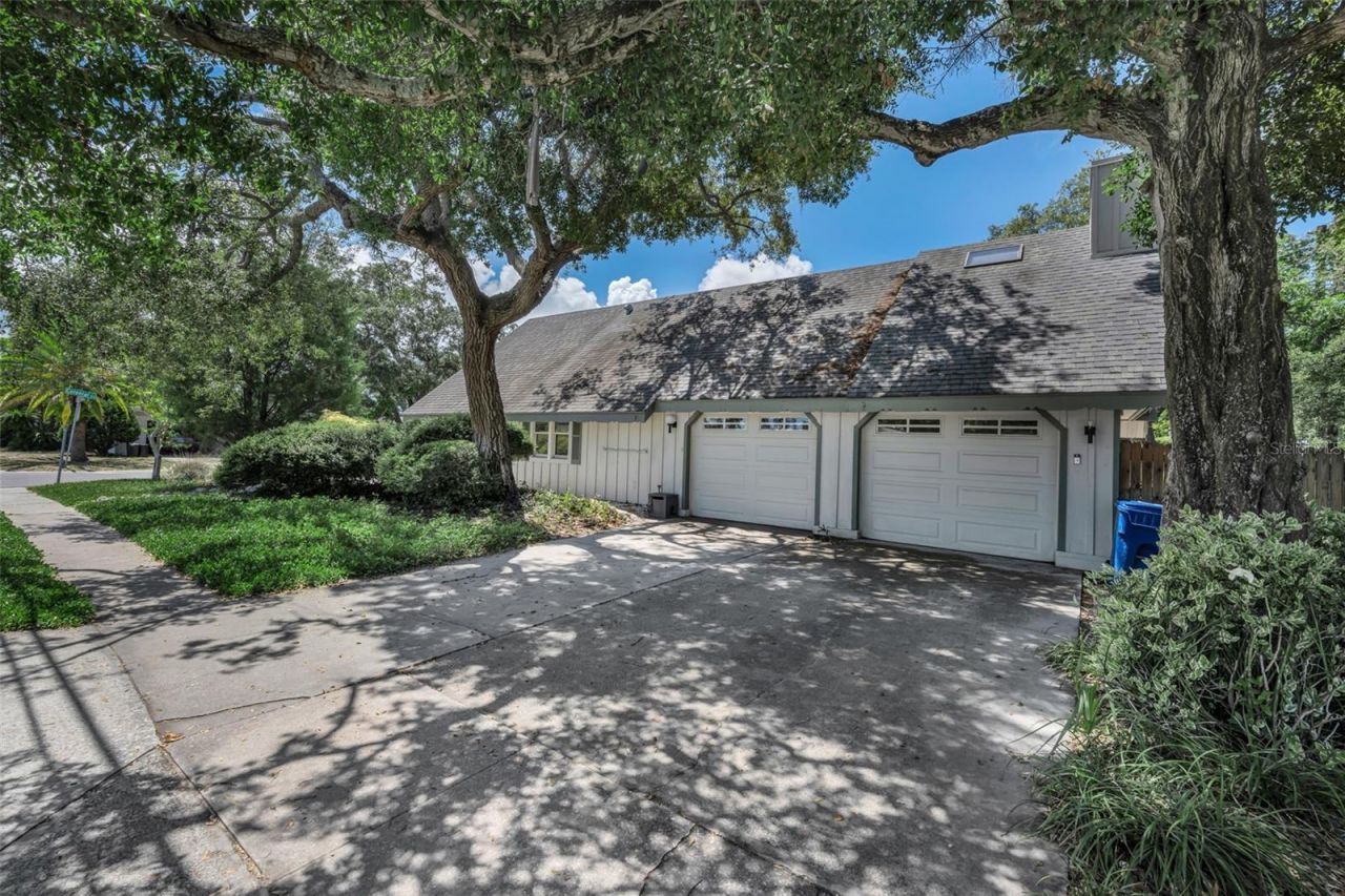 380 Colonial Court , Dunedin, FL 34698 Photo
