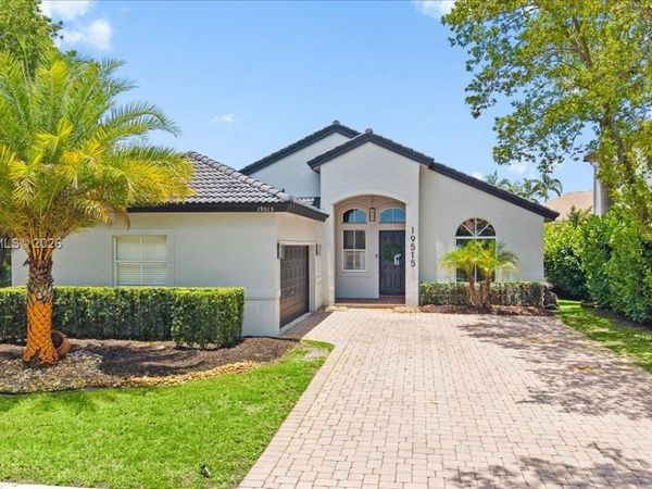 19515 SW 25th Ct , Miramar, FL 33029