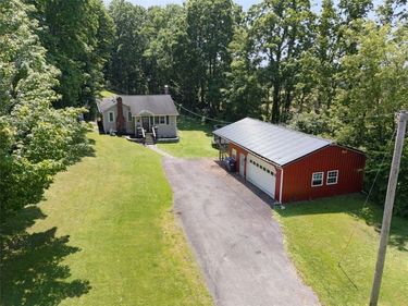 4246 E Williamson Road, Marion, NY 14505