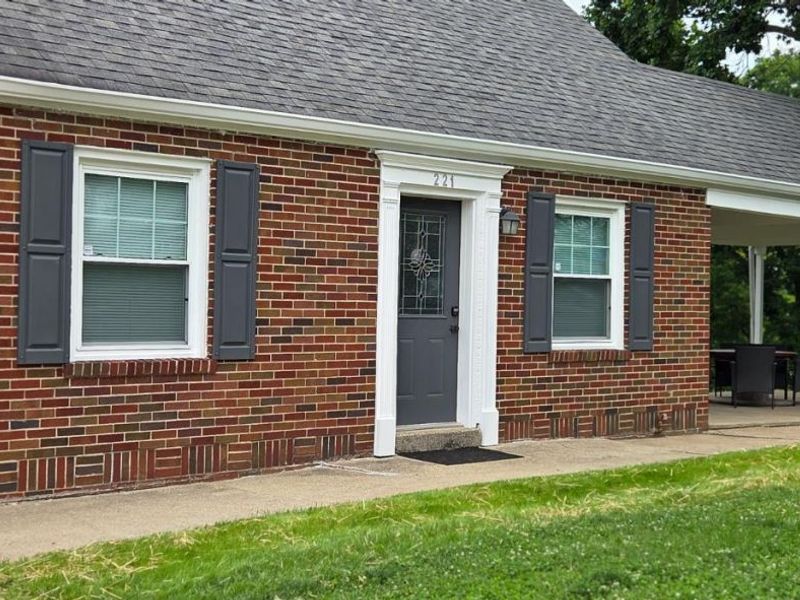 221 Harvest Lane, Reading, OH 45237 Photo 2
