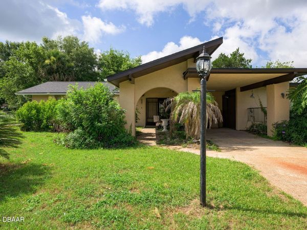 12 Farmbrook Lane, Palm Coast, FL 32137