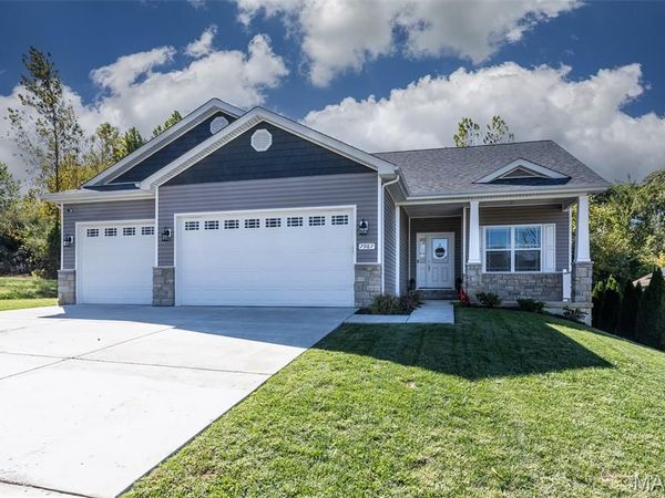7987 Matterhorn Canyon Road , Caseyville, IL 62232