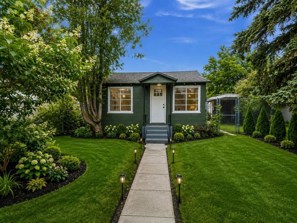 1922 E COLUMBIA Ave, Spokane, WA 99208