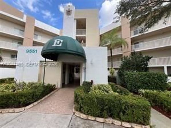 9551 Weldon Cir , Unit E107, Tamarac, FL 33321