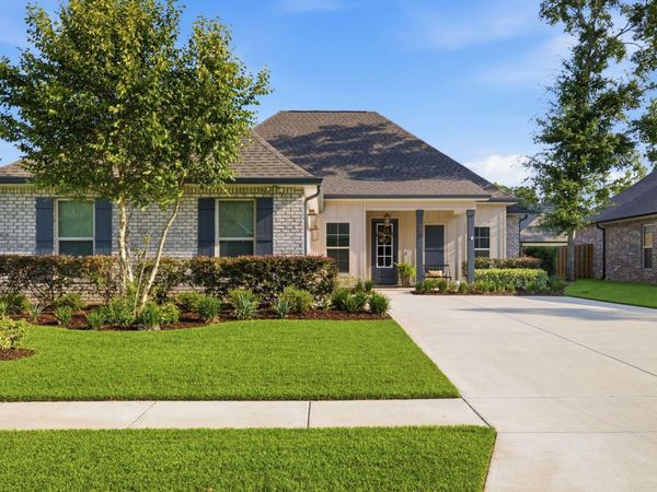 42 Flora Lane, Freeport, FL 32439