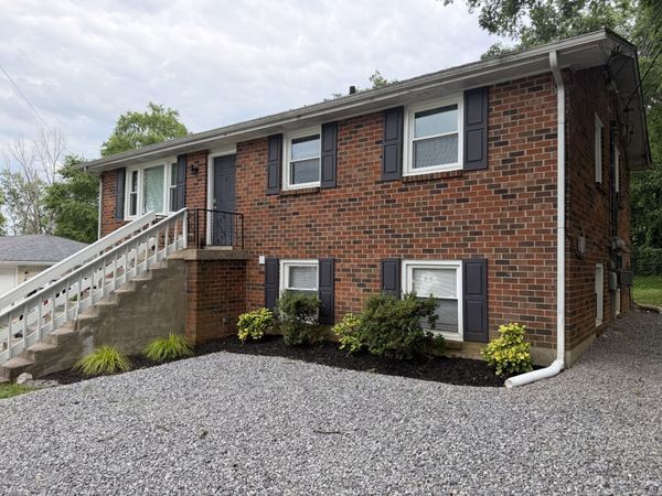 634 Anderson Ln , Madison, TN 37115