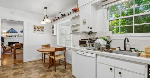 2761 Marty Way, Sacramento, CA 95818 Photo