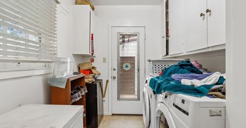 2761 Marty Way, Sacramento, CA 95818 Photo
