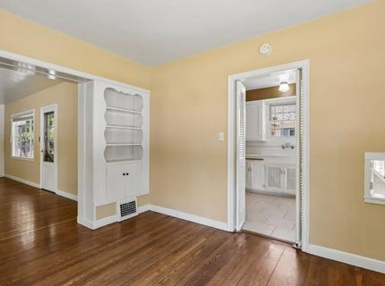 2761 Marty Way, Sacramento, CA 95818 Photo